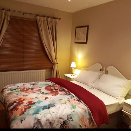 Mels Accomodation Letterkenny Exterior photo